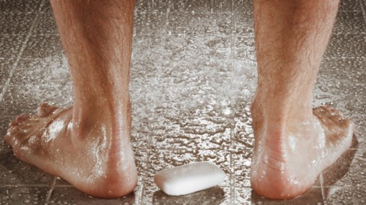 Rettet den Planeten: Pinkelt unter der Dusche!