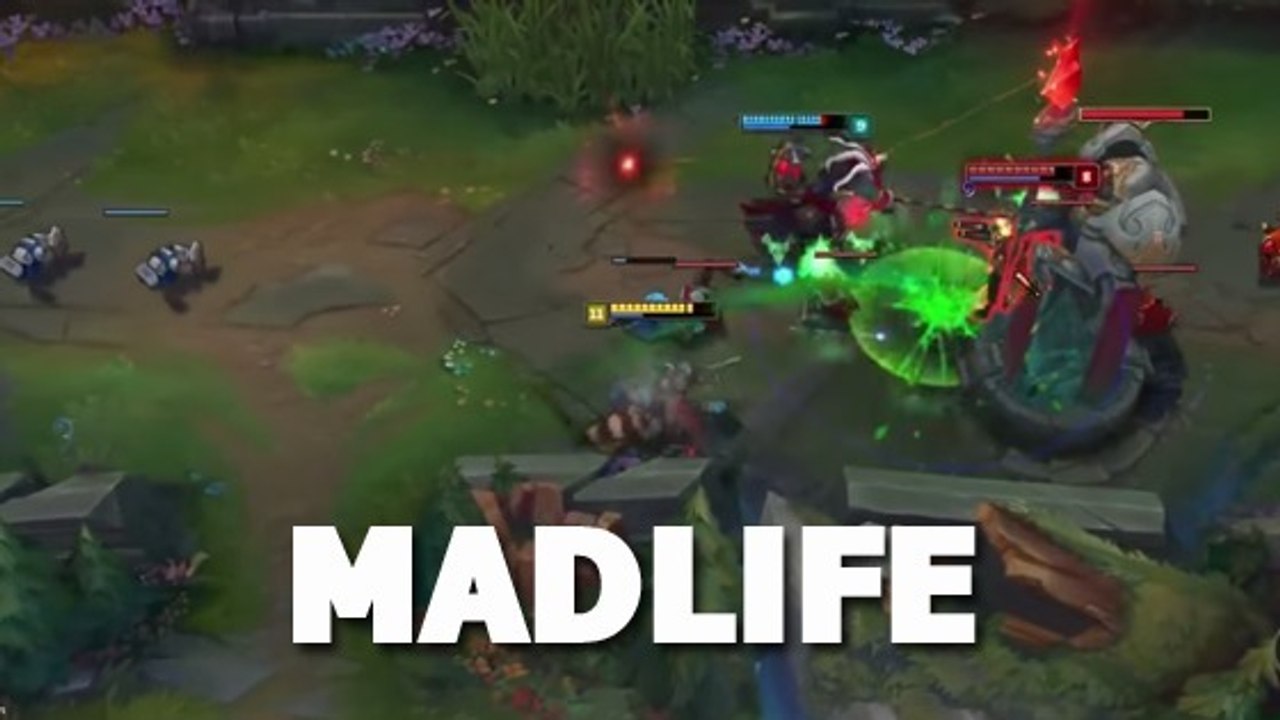 League of Legends : cette joueuse de Thresh va...