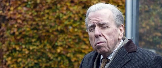 The Last Bus Fragman