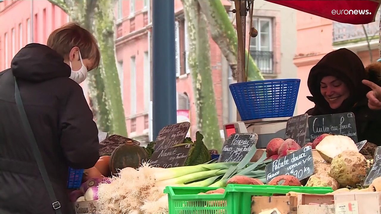 Frankreich lockert wenige Wochen vor der Präsidentenwahl - Impfdruck bleibt