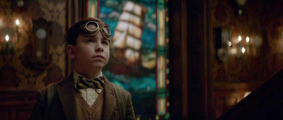 Eski Evdeki Büyülü Saat Altyazılı Fragman