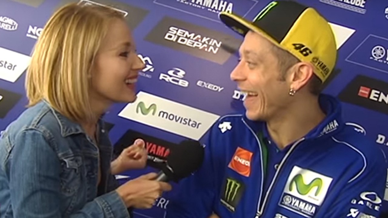 Kinder kriegen? Journalistin macht MotoGP-Champion Valentino Rossi einen frechen Vorschlag