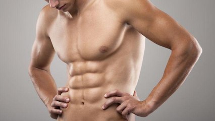Übung für die Brustmuskeln: Wie macht man perfekte halbe Liegestützen?