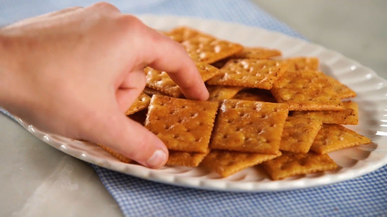 The BEST Buttered Saltines for your Favorite Dips | South's Best Recipes | Southern Living