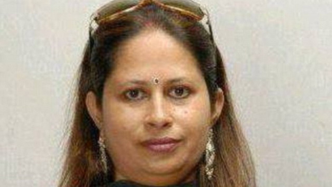 Madhu Shah: Diese mysteriöse Frau solltest du nicht auf Facebook hinzufügen