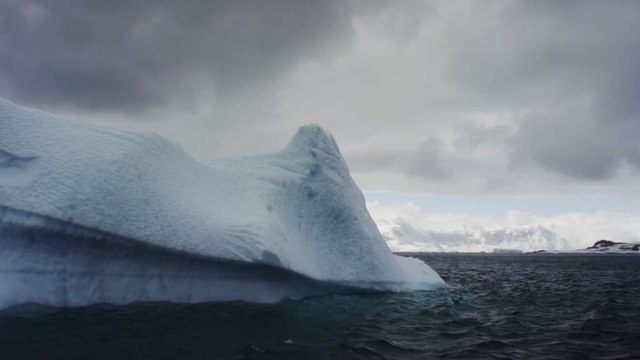 Antarctique : De nouvelles et mystérieuses formes de vie découvertes enfouies sous la glace