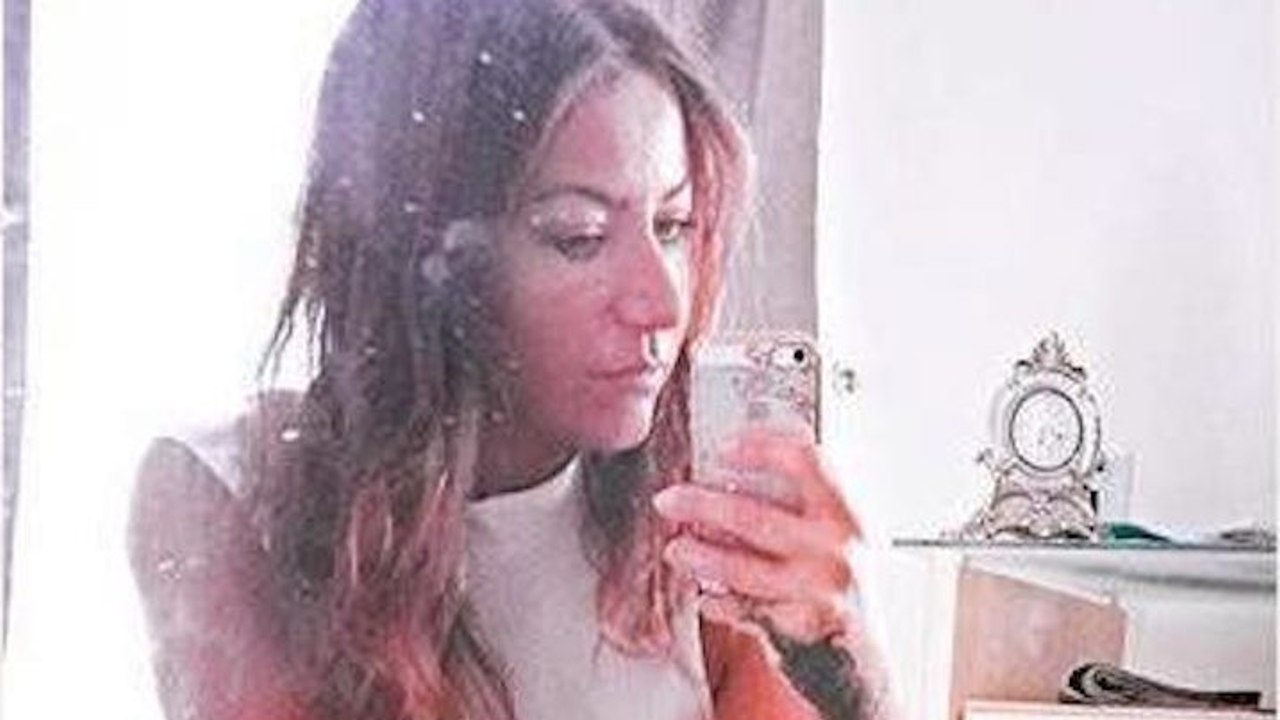 Lehrerin könnte wegen gewagtem Selfie ihren Job verlieren