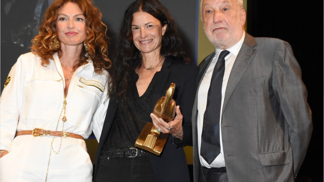 VOICI - François Berléand (La fille coupée en deux) : qui est sa femme Alexia Stresi ?