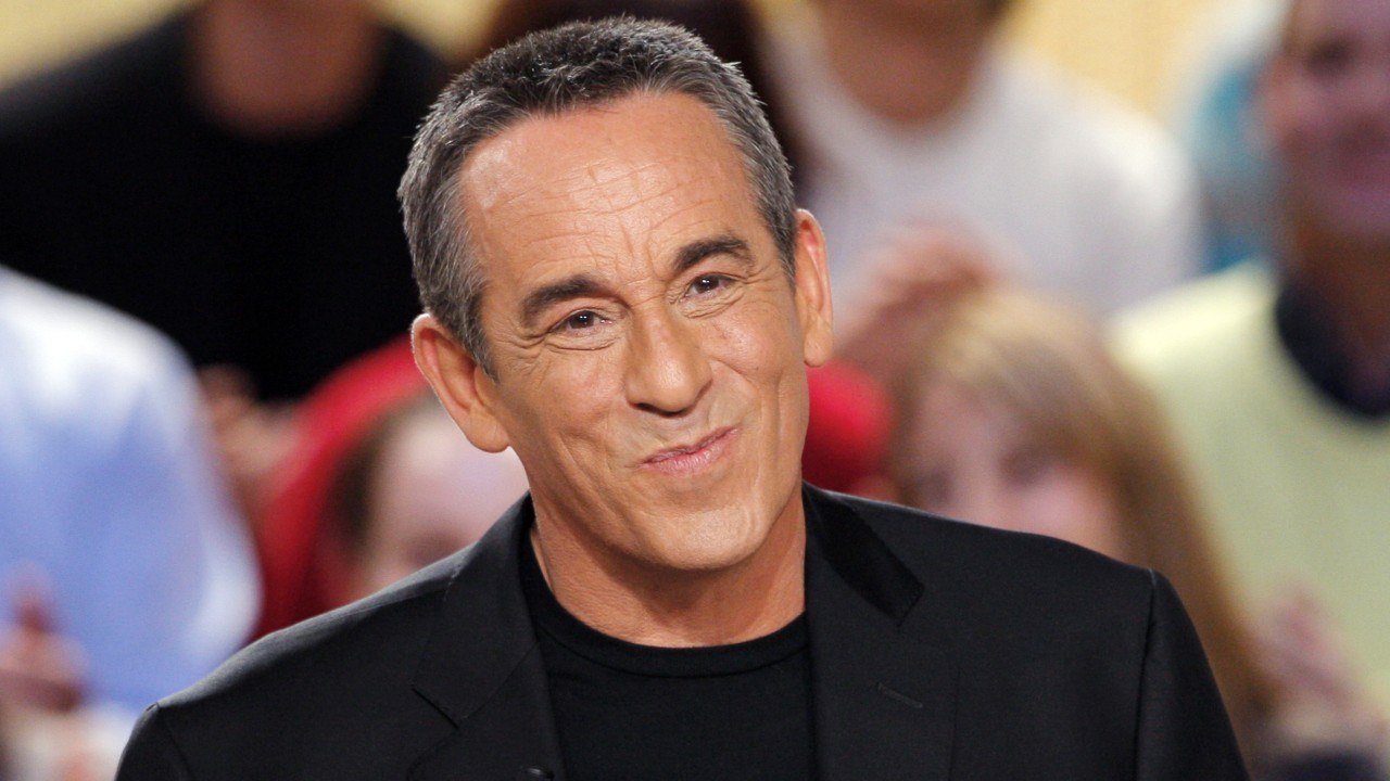 FEMME ACTUELLE - "Je m’en suis sorti" : Thierry Ardisson évoque comme rarement son combat contre la maladie