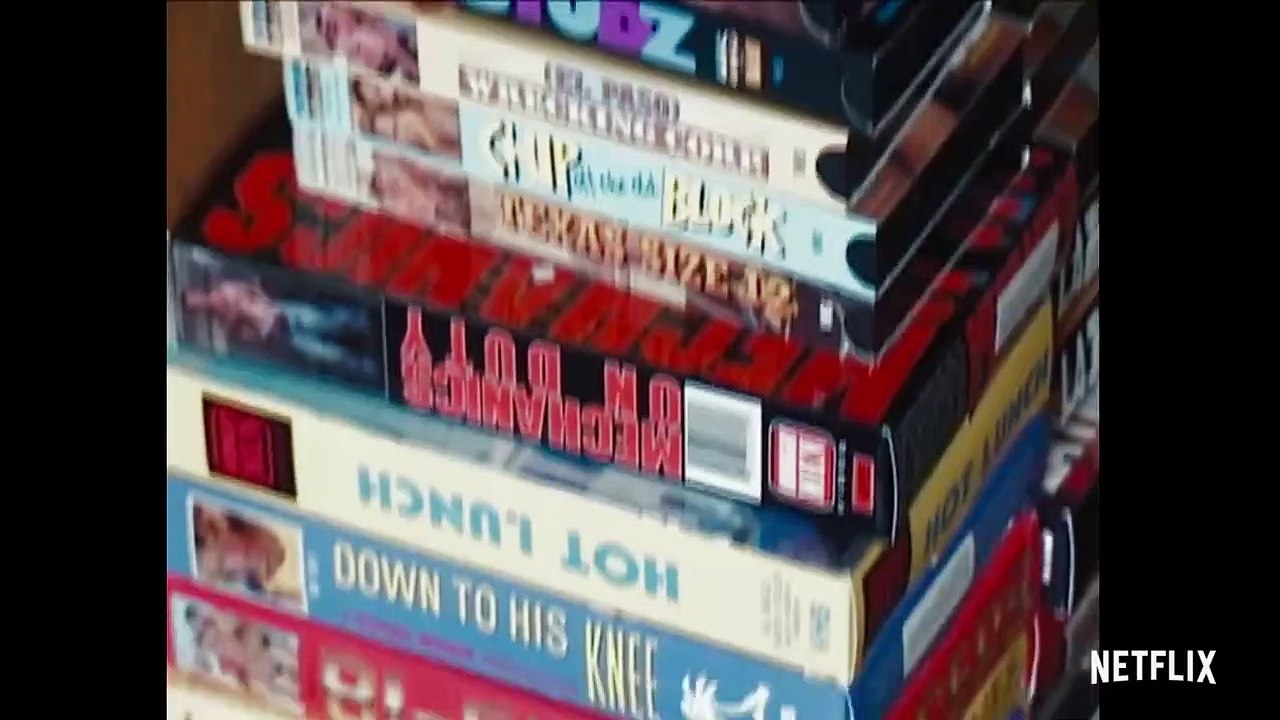 Circus Of Books Fragman