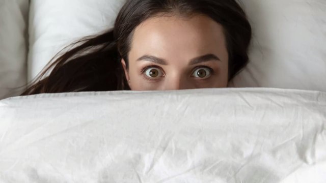 Sommeil : ces 6 aliments qui peuvent vous empêcher de dormir
