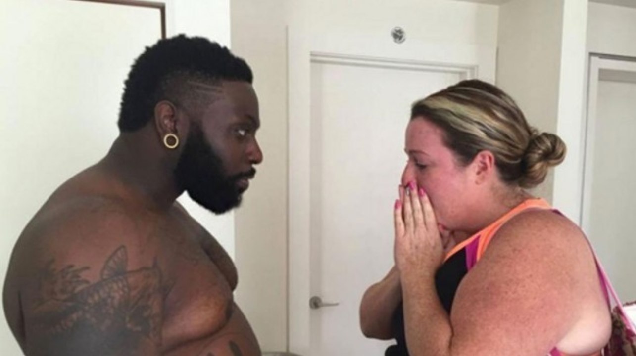 Der Sportcoach Adonis Hill nimmt 30 Kilo zu, um seine Kundschaft dazu zu motivieren, abzunehmen