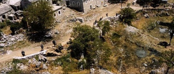 Aşk ve Savaş Altyazılı Fragman