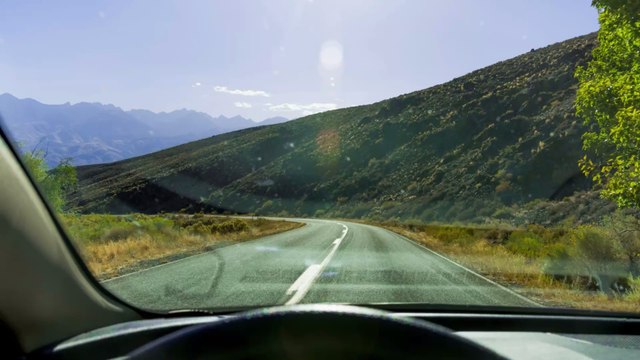 Ultraviolets : peut-on bronzer derrière une vitre ?