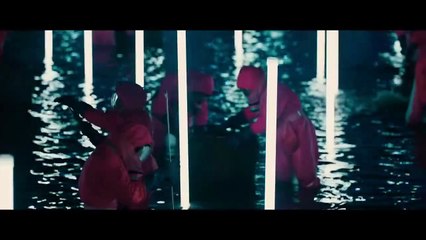 Ölmek İçin Zaman Yok Dublajlı Röportaj - Safin’le Tanışın