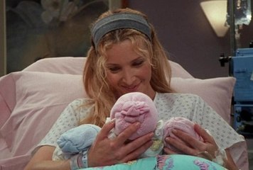 Friends : que sont devenus les triplés dont accouche Phoebe ?