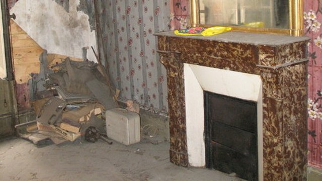 Cet architecte transforme un appartement délabré en un intérieur design