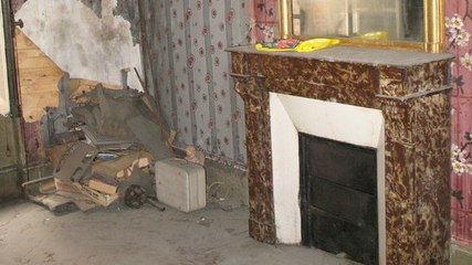 Cet architecte transforme un appartement délabré en un intérieur design