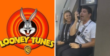 Un steward donne ses instructions avec la voix de Bugs Bunny pendant l'atterrissage d'un avion