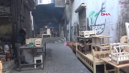 35 YILLIK AHŞAP USTASI: TEKNOLOJİYE YENİK DÜŞTÜK