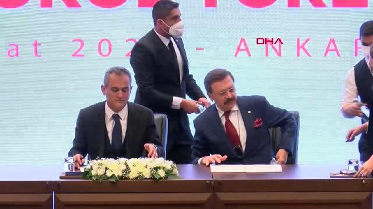 Bakan Özer: Yüz yüze eğitime aynı kararlılıkla devam edeceğiz - TAMAMI FTP'DE