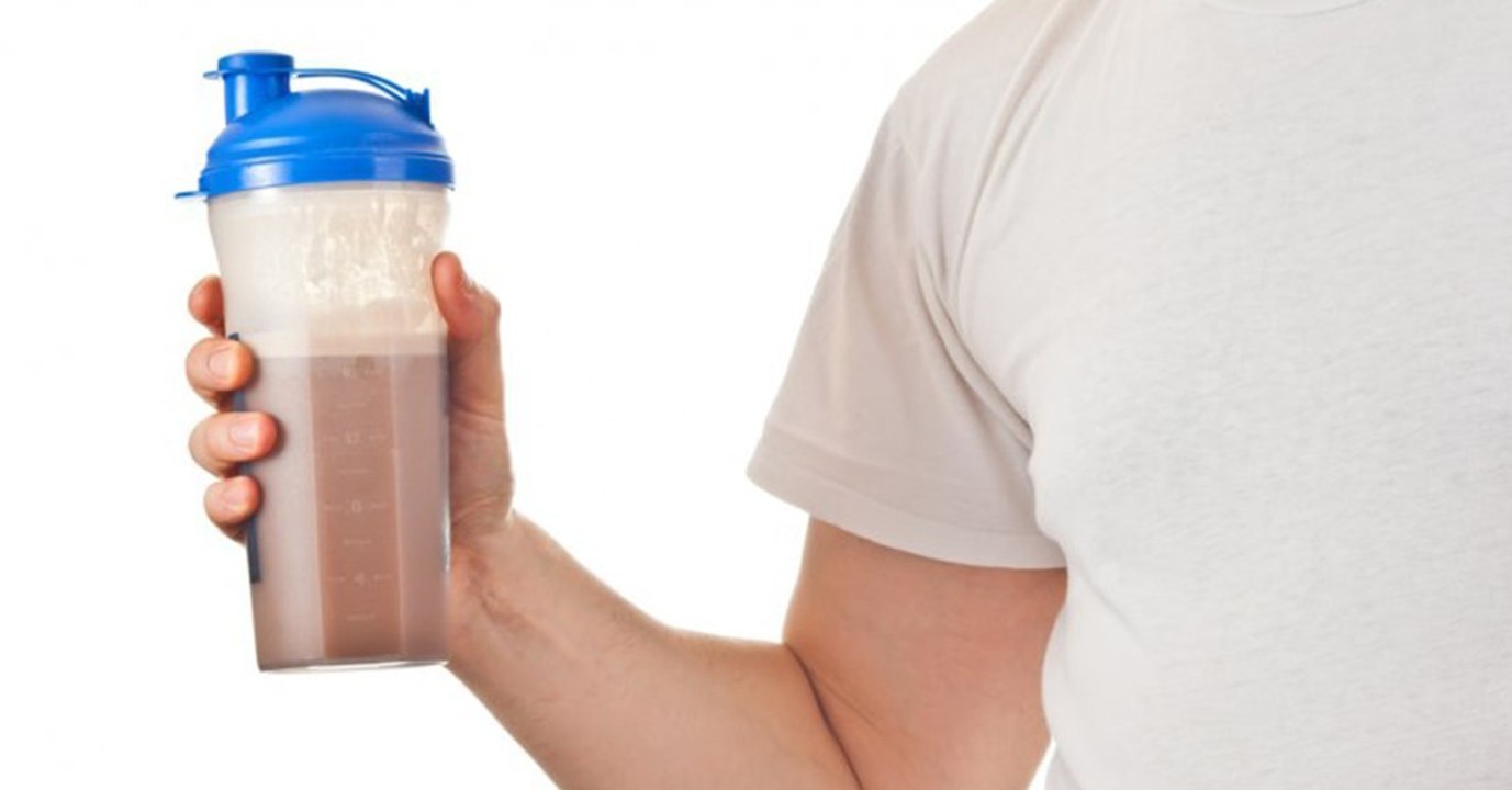 Das sind die besten Tageszeiten, um deine Proteinshakes zu trinken!