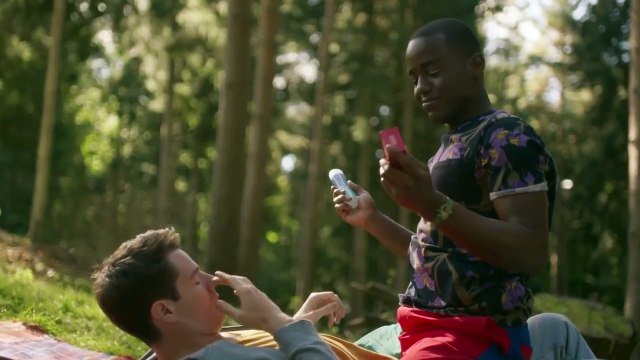 Sex Education 3. Sezon Altyazılı Çekim Hataları