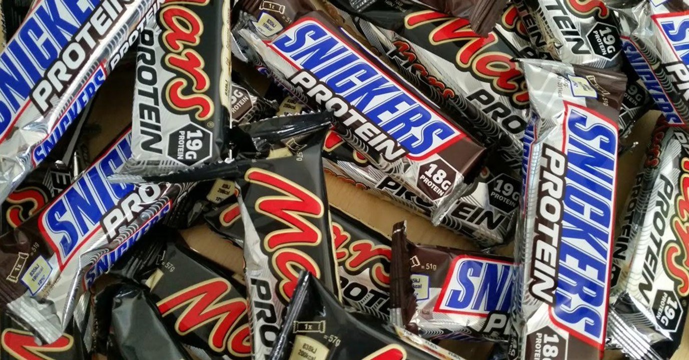 Was taugen die Proteinriegel von Mars und Snickers?