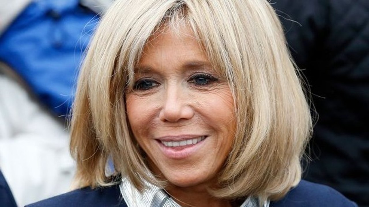 Karl lagerfeld ist total begeistert von brigitte macron