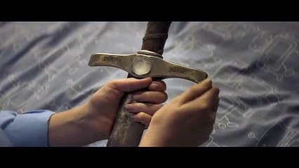 Kral Olacak Çocuk Orijinal Klip - Maybe It&#039;s A Prank