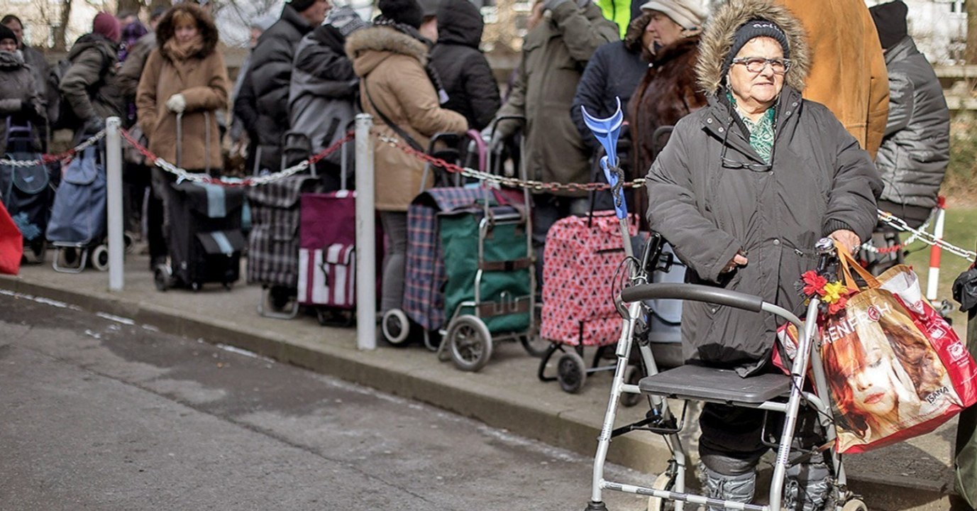 Ausländerstopp bei Tafel: Arme Rentnerin spricht Klartext
