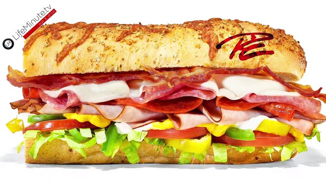 Marshawn Lynch, Russell Wilson, and Trevor Lawrence Autograph Their New Subway Sandwiches for Fans in LA