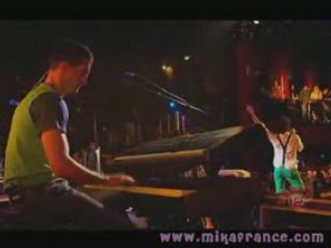 MIKA - Ring ring & Stuck in the Middle