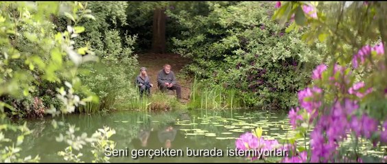 Davetsiz Aşk Altyazılı Fragman