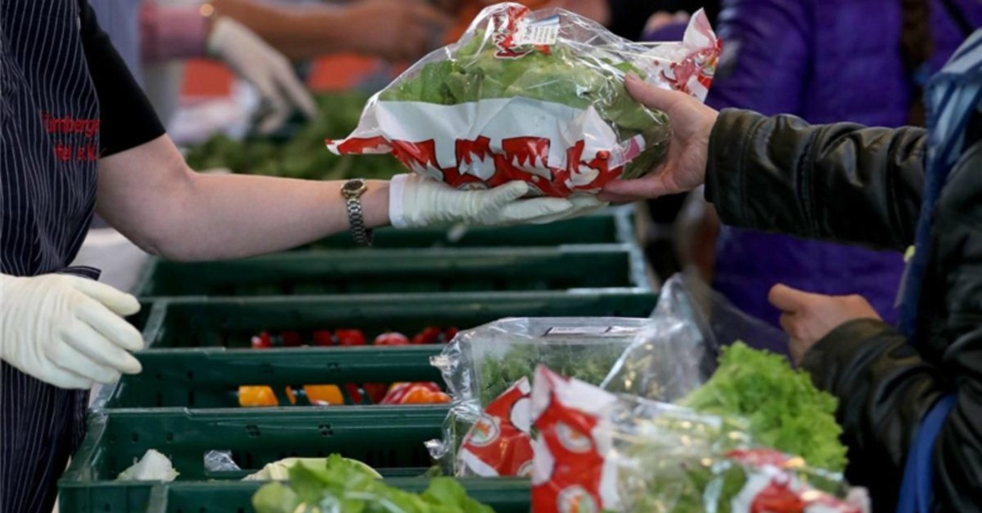Tafel Nürnberg Süd: ARD-Reporter konfrontieren Leiterin mit fragwürdiger Szene