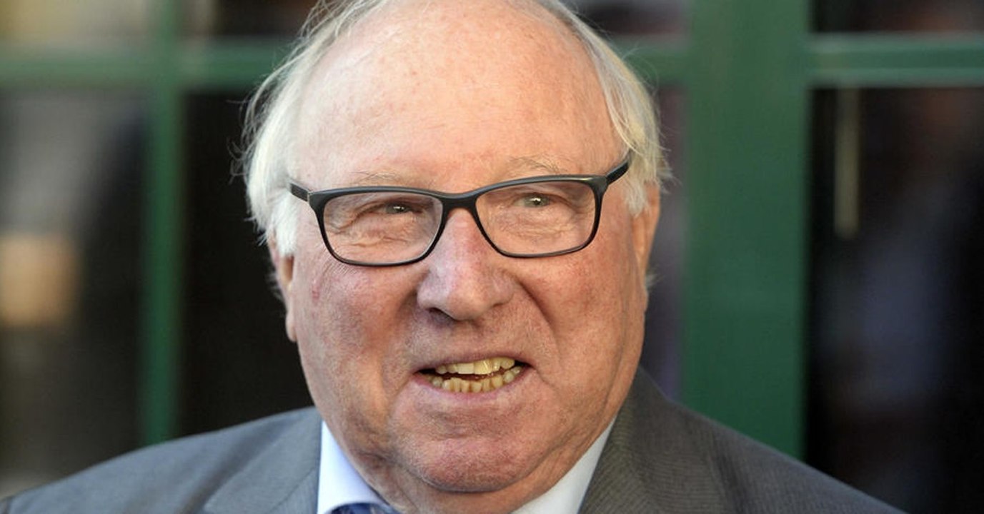 Nach HSV-Abstieg: Klinik-Schock für Uwe Seeler