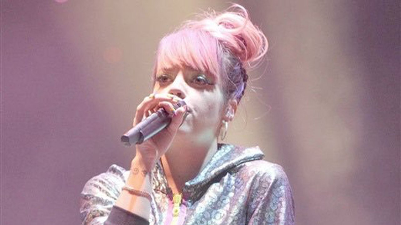 Lily Allen: Twitter-User verbreitet Foto von ihrem Intimbereich. Ihre Reaktion ist genial