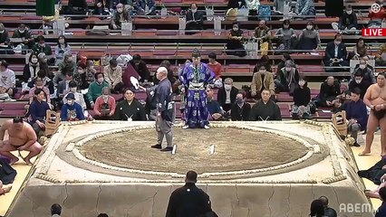 Dewanoryu vs Roga - Hatsu 2022, Makushita - Day 8