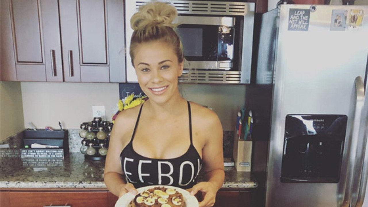 Paige VanZant macht mit einer ziemlich offensichtlichen körperlichen Veränderung von sich reden