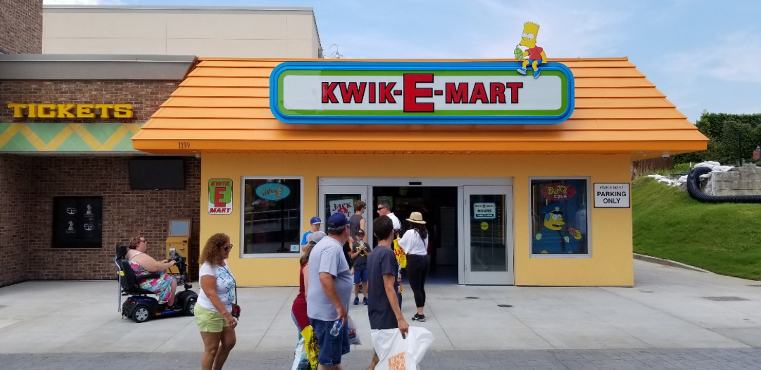 Nach Neu-Eröffnung: Amis stürmen Supermarkt der Simpsons!