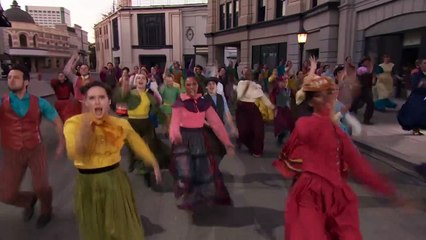 Muhteşem Showman - Canlı Performans Tanıtım Klibi