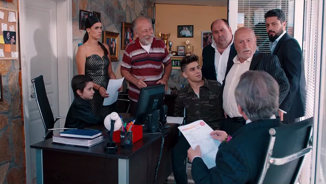 Yıldızlar da Kayar - Das Borak - Çakma Mafya Hesaplaşması Klip