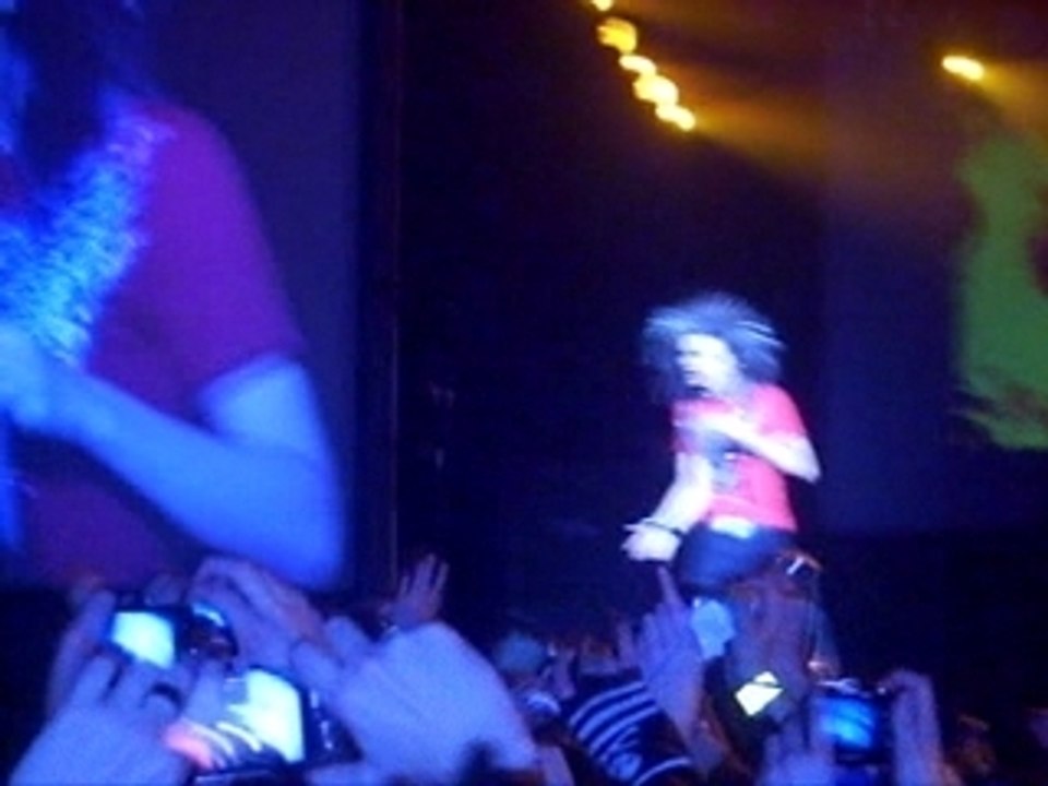Tokio Hotel 3 mars Love is dead