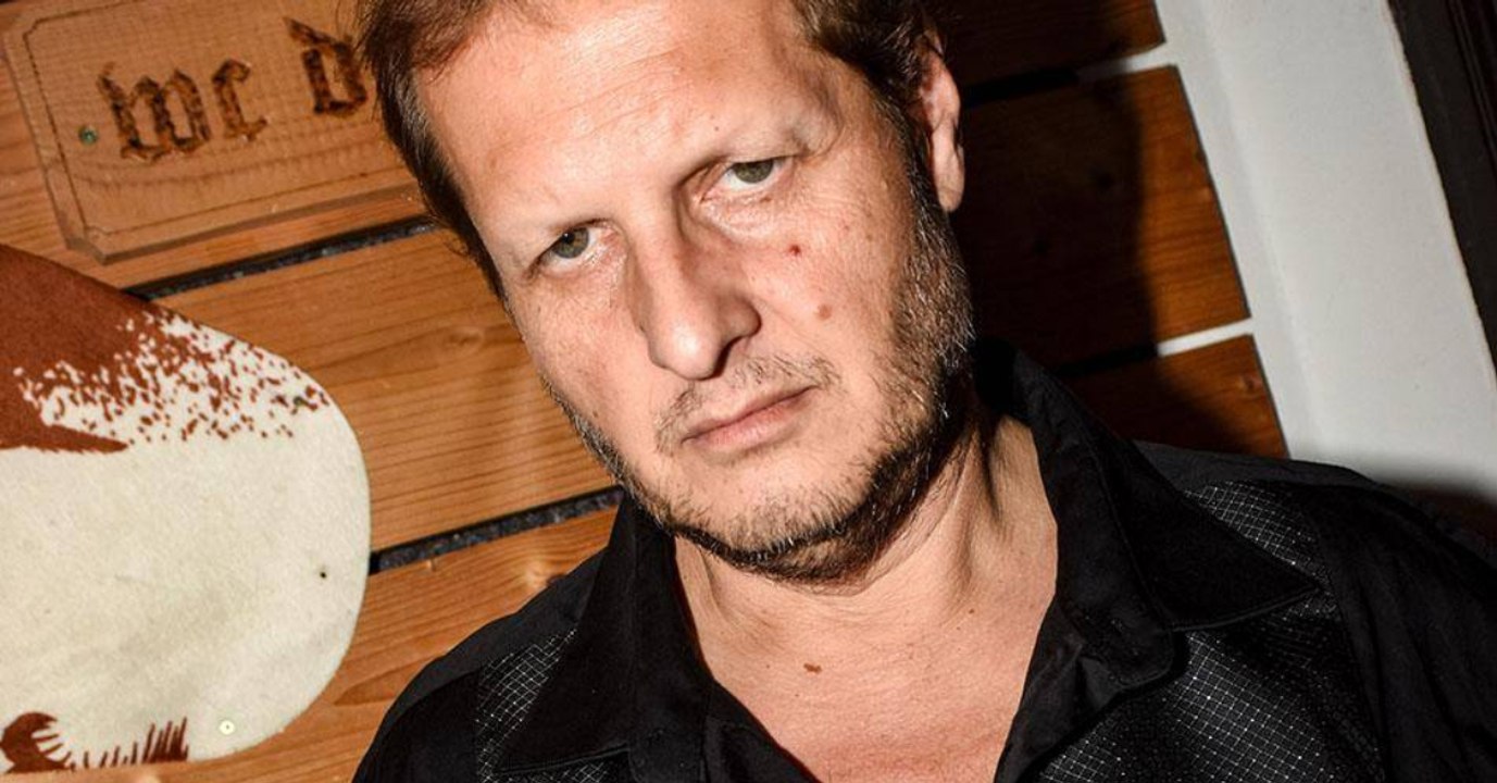 Körperlich und geschäftlich: Malle-Jens steht vor dem Ruin