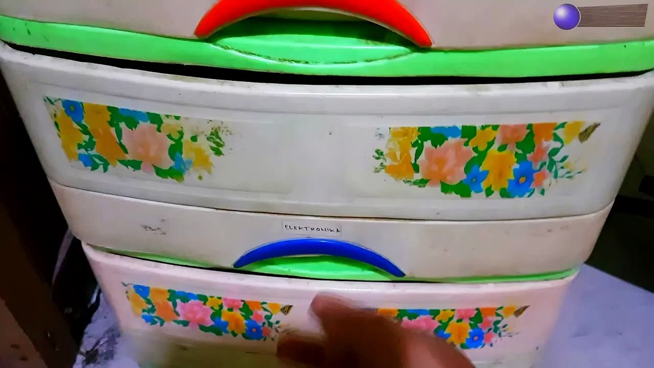 Disassemble RELAY 5 Pin HRS4H-S See how Relays work from the inside