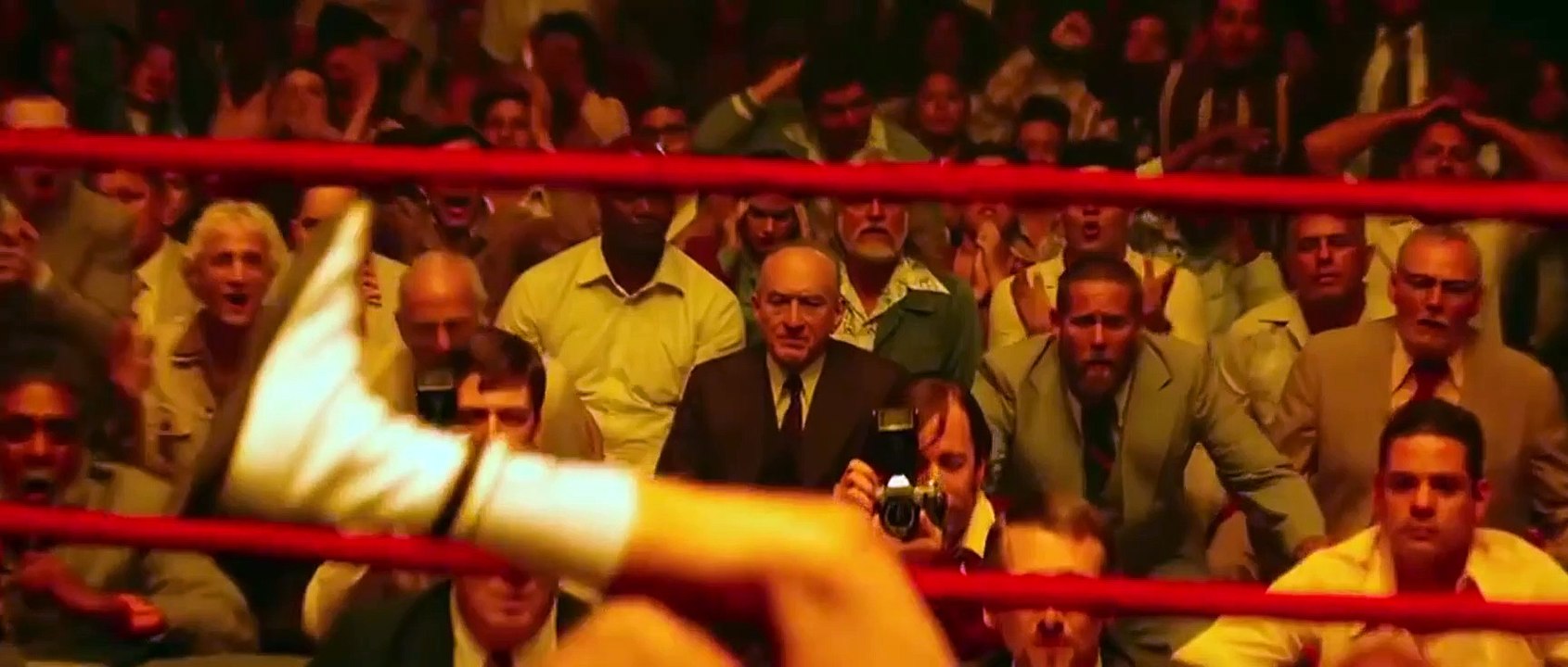 Demir Yumruk Altyazılı Teaser