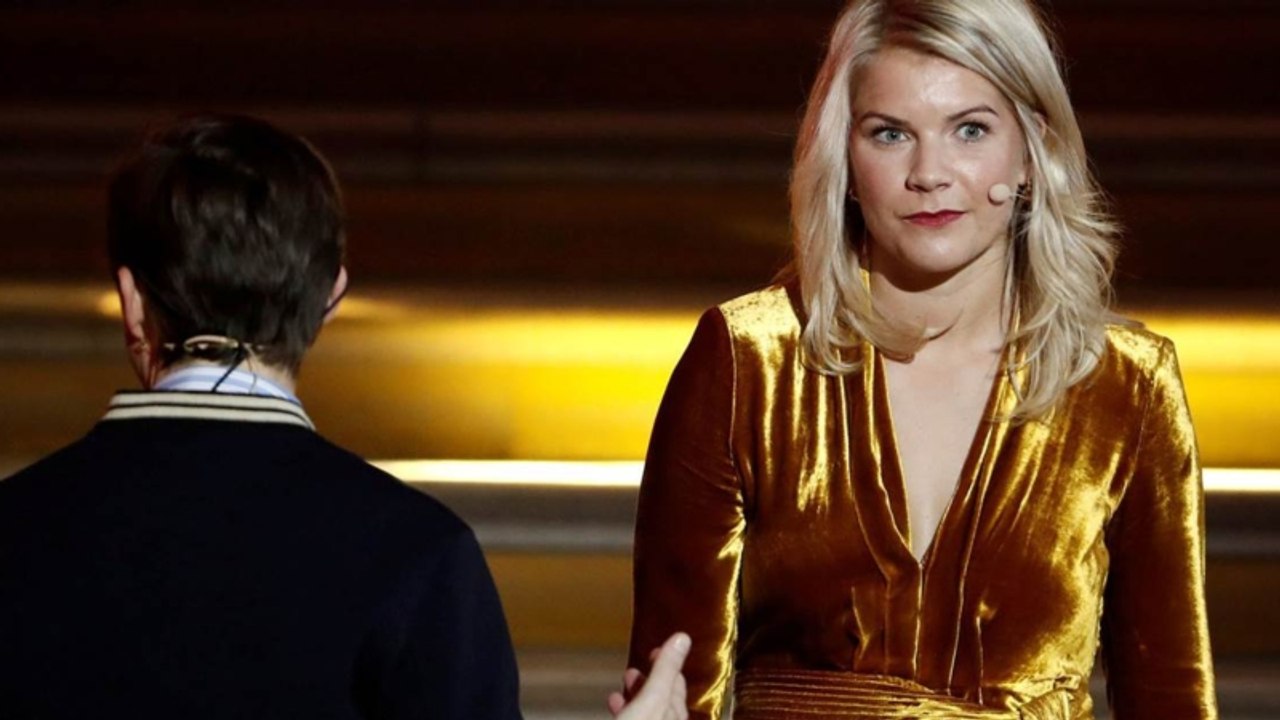 Sexismus bei Fußball-Gala: Siegerin soll mit dem Hintern wackeln