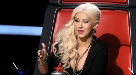 Christina Aguilera : Sur scène avec une candidate dans The Voice