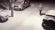 Russland: Betrunkener stolpert über Parkplatz, doch hinter dem Auto lauert etwas