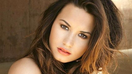 Demi Lovato : la chanteuse passe au blond